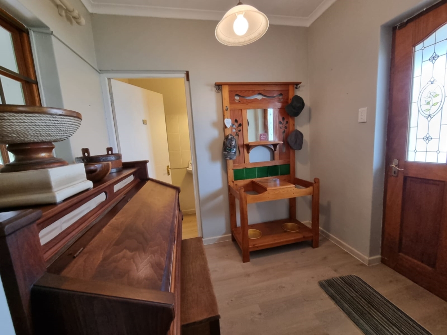 3 Bedroom Property for Sale in Heuningkloof Western Cape